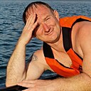 Михаил, 34 года