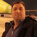 Миша, 42 года