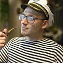 Мах, 34 года