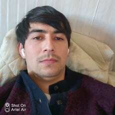 Фотография мужчины Ботир, 29 лет из г. Петрозаводск