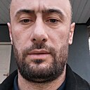 Комрон, 42 года
