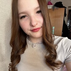 Фотография девушки Виктория, 18 лет из г. Нижний Тагил