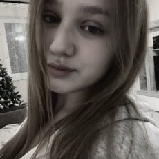 Фотография девушки Ксения, 18 лет из г. Белгород