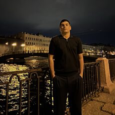 Фотография мужчины Олег, 18 лет из г. Симферополь