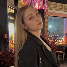 Фотография девушки Ангелина, 19 лет из г. Ростов-на-Дону