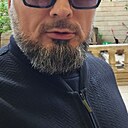 Артур, 42 года