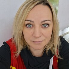 Оксана, 46 из г. Санкт-Петербург.