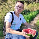 Артём, 23 года