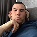 Roman, 21 год