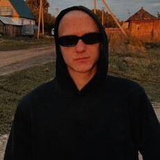 Фотография мужчины Артём, 19 лет из г. Челябинск