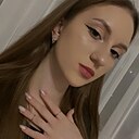 Милана, 22 года