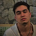 Азис, 20 лет