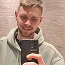 Roman, 25 лет