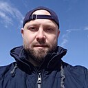 Lucky, 41 год