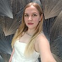 Александра, 33 года