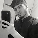 Ahmad, 21 год