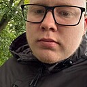 Максим, 22 года