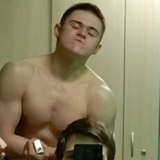 Фотография мужчины Максим, 19 лет из г. Барнаул