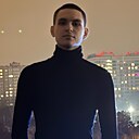 Максим, 21 год