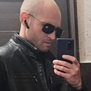 Роман, 33 года