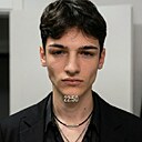Макс, 18 лет