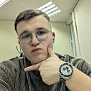 Михаил, 21 год