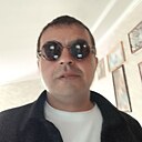 Саша, 44 года