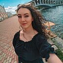 София, 42 года