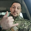 Денис, 33 года