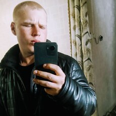 Фотография мужчины Владимир, 19 лет из г. Горняк (Алтайский край)
