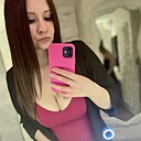 Molly, 24 года