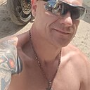 Олег, 44 года