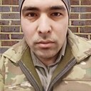 Икбол, 33 года