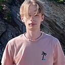 Максим, 25 лет