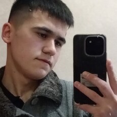 Фотография мужчины Андрей, 21 год из г. Казань
