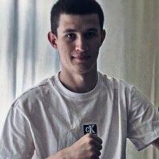 Фотография мужчины Максим, 19 лет из г. Южноуральск