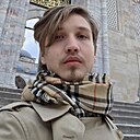 Артём, 22 года