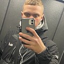 Максим, 24 года