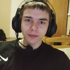Фотография мужчины Максим, 20 лет из г. Санкт-Петербург