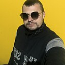 Макс, 33 года