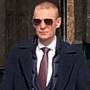 Олег, 44 года