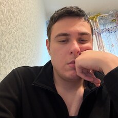 Фотография мужчины Виктор, 21 год из г. Москва