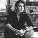She, 44 года