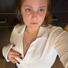 Фотография девушки Полина, 22 года из г. Санкт-Петербург