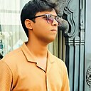 Dhruv, 18 лет