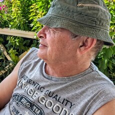 Фотография мужчины Юрий, 60 лет из г. Санкт-Петербург