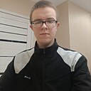Денис, 22 года