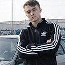 Саша, 28 лет