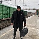Милан, 27 лет