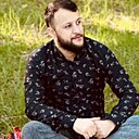 Али, 27 лет